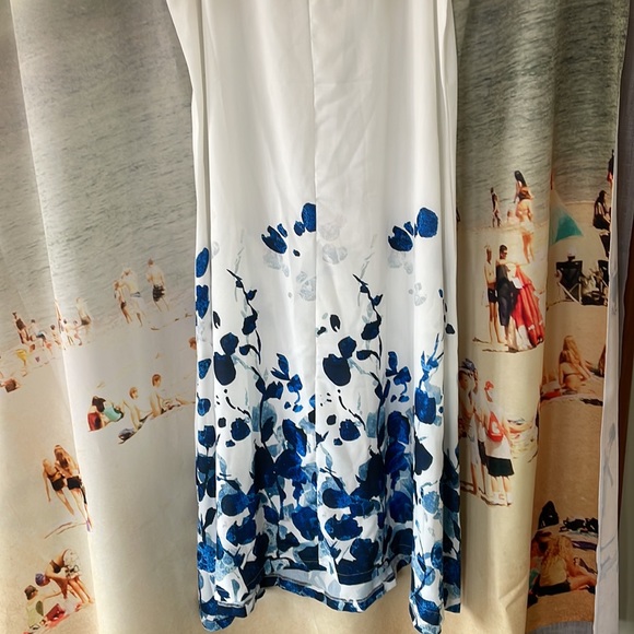 Blue and white tea length dress - Picture 5 of 5